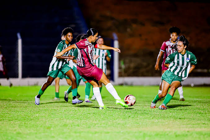 Petra Cabrera entra para a hist&oacute;ria do Paulistano com primeiro gol do futebol feminino &raquo; Esportes & Not&iacute;cias