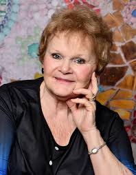 Can someone removed all the wrinkles