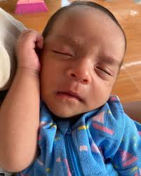 1 month My Son Darren Mora Simangunsong Trimakasih sudah hadir sayang Putra  kedua ku yang Hebat Trimakasih sudah berjuang bersamaku waktu itu Dimana  aku melahirkanmu dengan mengerahkan semua kekuatanku Trimakasih Buat Tuhan