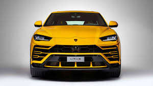 It was unveiled on 4 december 2017 and was put on the market for the 2018 model year. Lamborghini Urus Wallpapers Top Free Lamborghini Urus Backgrounds Wallpaperaccess