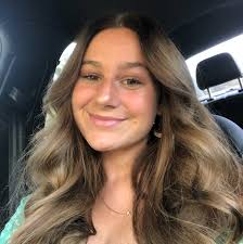 Are there apartments in Gainesville that allow pets, specifically gerbils?