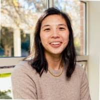 Geralyn Roberts's Instagram, Twitter & Facebook