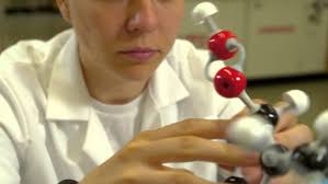 Melanie Carlson '17, G'18