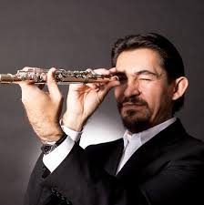 Aníbal Robles Kelly, estará a cargo de la materia de Prácticas Orquestales  de la #ESM Director de la Orquesta Sinfónica de la ESM-INBAL 😎🤩🥳  Egresado con mención honorífica de la Escuela Superior