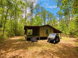 Many seasonal properties for sale include lake access, open floor plans to bring the whole family together, or private settings to make it a true vermont getaway. Maysville Hunting Camp In Jones County North Carolina 33 Photos National Land Realty