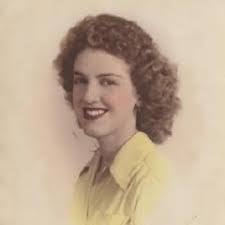 Eleanor Eason's Instagram, Twitter & Facebook