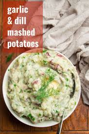 These Creamy Mashed Red Potatoes Are Seasoned Up With Mellow Roasted Garlic Zesty Chives Mashed Red Potatoes Vegan Thanksgiving Recipes Vegan Mashed Potatoes