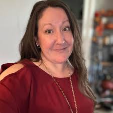 Cheers to the only weekend plans you need → brunch and bubbles 🥂