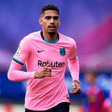 However, the 2018 fifa world cup winner hasn't been able to hit the heights. Ronald Araujo Talks Barcelona Future Antoine Griezmann And Ansu Fati Barca Blaugranes