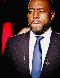 Robert BRAZZA Officiel added a...