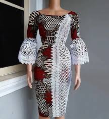 Le mélange dentelle et pagne ethnique pour un style fashion. Robe En Pagne Et Dentelle Modernafricanfashion Latest African Fashion Dresses African Print Fashion Dresses African Fashion Skirts