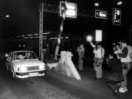Bildergalerie Ungarn Offnet Die Grenze Zu Osterreich Fur Ddr Burger Chronik Der Mauer