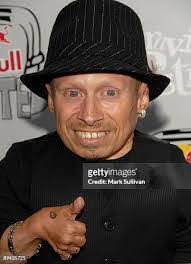 Travis Lanius's Instagram, Twitter & Facebook