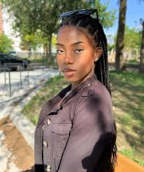 My hair my root my identity follow @curly_hair_style_ & tag #curly_hair_style_ to get featured business & collaborations curl.boss.pro@gmail.com. Pin On Beautiful Dark Skinned Women