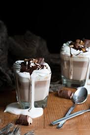 Chocolat Chaud Tres Tres Gourmand Au Praline Et Noisettes Faire Fondre Du Chocolat Chocolat Chocolat Chaud