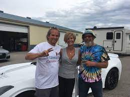 V8, muscle cars, mustang, camaro, charger. World Trip Pete