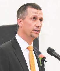 Andy Titus's Instagram, Twitter & Facebook