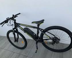 Une région limitrophe nord de la france , en bordure de la manche et de la mer du nord , frontalière. Gowu6u9bcsmo7m