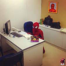 Spider Man Just Sitting There 60 S Spider Man Know Your Meme