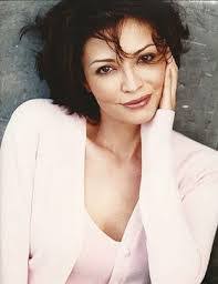 Diane Manzo's Instagram, Twitter & Facebook