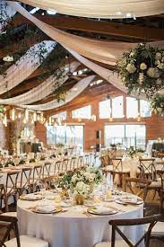 21 Natural Wedding Decor Ideas Wedding Forward Barnwedding In 2020 Natural Wedding Decor Rustic Barn Wedding Reception Barn Wedding Reception Decorations