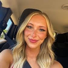 Rebecca Erhardt's Instagram, Twitter & Facebook