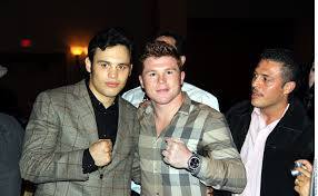 Saul 'canelo' alvarez faces compatriot and fierce rival julio cesar chavez jr this weekend in a fight being billed as the 'battle for mexico'. Confirman Pelea Entre Saul Canelo Alvarez Vs Julio Cesar Chavez Jr