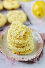 Recipe quick peanut butter chocolate chip cookies. Lemon Cookies Using Cake Mix Lemon White Chocolate Chip Cookies