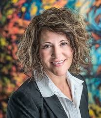 Ariane Young's Instagram, Twitter & Facebook