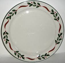 Lenox Country Holiday Discontinued But Still Going Strong Serving Dishes Holiday China Dinner Plates