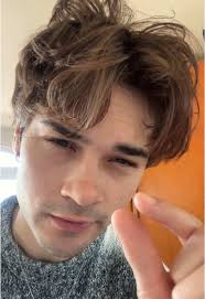 How to Improve Your Attractiveness with Skincare Tips