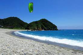 蘇澳旅遊 內埤海灘 情人灣 潔白的弧型沙灘祕境 初心小格 痞客邦 outdoor beach visiting