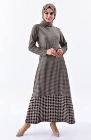 Sefamerve En Sik Tesettur Kazayagi Desenli Sik Elbise Modelleri Moda Tesettur Giyim Elbise Modelleri Elbise Moda Stilleri