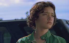 The indie film whale rider is an engrossing character drama with an inspirational message. Pai Rides To Her Destiny On The Back Of A Whale Entertainment Helenair Com