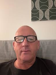 Strange one but has anyone ever cut the bulk head to fit 3m lengths in  behind drivers seat