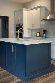 Midnight And White Two Tone Kitchen In 2021 Shaker Style Cabinets Free Kitchen Design Shaker Style Kitchens