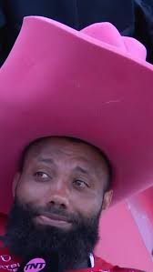 🤠 “I nicked it off a child.” , Jamal Ford-Robinson celebrates a record win  by donning a pink cowboy hat as he chats to Ugo Monye.