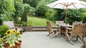 For a modern yet minimalist feel. Choosing The Right Outdoor Wood Furniture