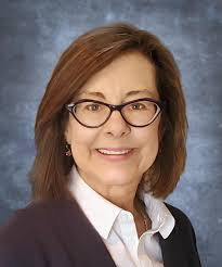 Laura Harmon's Instagram, Twitter & Facebook