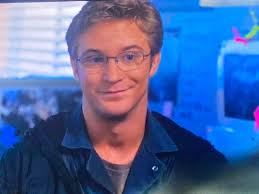 Young cloned O'Neil Michael Welch in malcolm in the middle