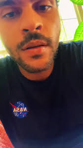 Artis Starks's Instagram, Twitter & Facebook