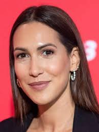 Zickenkrieg bei Bachelor-Ladys? Clea-Lacy Juhn und Erika Dorodnova sprechen  Klartext