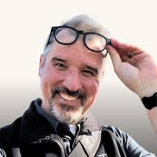 I've spent 5 years studying & mastering how to rewire the brain to become  more confident.