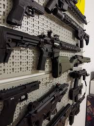 Gun wall porn : rairsoft