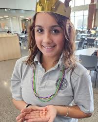 Let's build the ideal city 🏙️ 🌆 (la ciudad ideal)! Mrs. Alfaro's Spanish  3 class is working