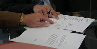 Es wird jedoch dringend empfohlen, dass sie sich auch mit ihrem notar der wahl in. Teil 7 Der Kaufvertrag Und Die Abwicklung Des Kaufvertrages Durch Den Notar Immobilien Hallabrin