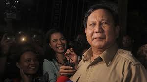He is the son of sumitro djojohadikusumo, an indonesian economist, and dora sigar.he is the former husband of titiek suharto, the late president suharto's second daughter. Gerindra Cawapres Sebelah Orang Tua Cawapres Prabowo Anak Muda Nasional Tempo Co