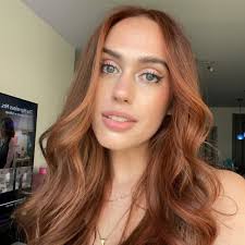 Ivy Shelton's Instagram, Twitter & Facebook