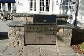 grill surround patio stone ideas