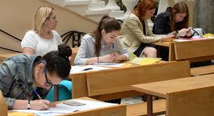 Departamentul de comunicare in limbi moderne director departament conf.dr. Admiterea 2017 Cat CostÄƒ Studiile In UniversitÄƒÈ›ile Din Moldova